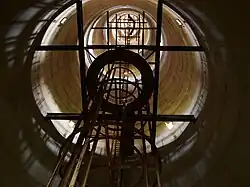 interiér věže