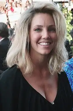 Heather Locklear na oslavě v r. 1993