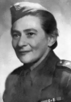 Helena Petránková jako lékárnice 1. brigády, Buzuluk, 1942