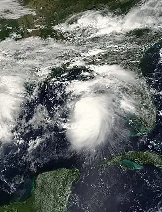 Tropická bouře Helene poblíž Kuby