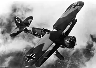 Henschel Hs 123A-1 (52+A13, Werk-Nr.968) jednotky 7./StG 165 Immelmann