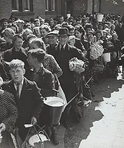 Distribuce potravin, červenec 1945