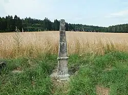 Historický zemský mezník Čechy-Morava.jpg