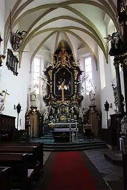 Interiér děkanského kostela sv. Michaela, archanděla v Pacově.