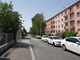 Pohled západním směrem od mateřské školy