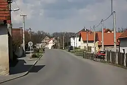 Hlavní cesta v Brozánkách