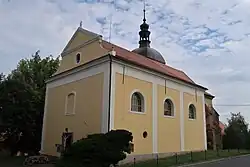 Jihozápadní pohled na kostel