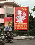 Billboard s portrétem Ho Či Mina