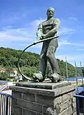 „Warmwalzer“ památník v Hagenu, byl odhalena na silničním mostě přes Lennu v roce 1959. Navrhl a odlil do bronzu sochař Engelbert Kaps