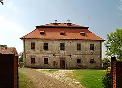 Holostrevy domek 03.jpg