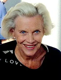 Honor Blackmanová (2000)