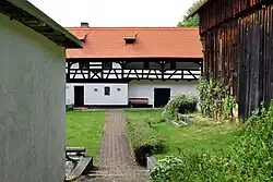 Horní Lažany č. ev. 9 v červnu 2021 (2).jpg