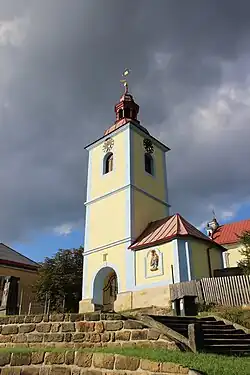 Zvonice u farního kostela sv. Petra a Pavla v Horním Prysku