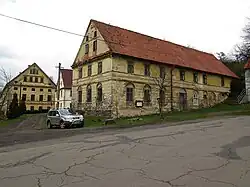 Horní Týnec, bývalá hospoda čp.1.jpg