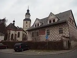 Děkanský kostel a děkanství v Hostinném.