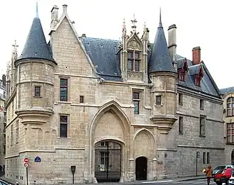 Hôtel de Sens - sídlo knihovny