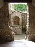 Edicula jako domácí oltář (Herculaneum)