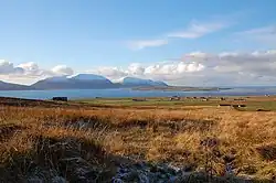 Pohled na ostrov Hoy ze Scorradale