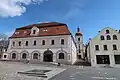 Horní náměstí s městským úřadem a kostelem svatého Bartoloměje