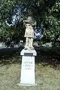 Hrabyně - socha sv. Jana Nepomuckého.jpg