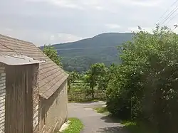 Pohled na vrch Hradišťany z Lukova