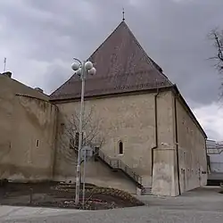 Hradní palác s věží.JPG