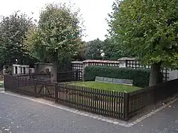 Rodinná hrobka v Lánech