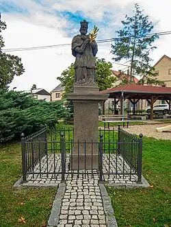 Socha svatého Jana Nepomuckého v Hrušovanech