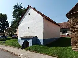 Hrubá Vrbka, komora u č. p. 87.jpg