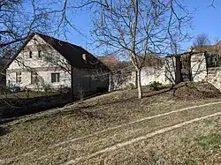 Náves se statkem čp. 12