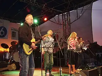 Skupina Hudba Praha, duben '09