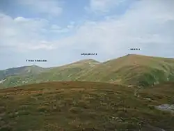 Zleva: Hutyn Tomnatyk, Brebeneskul a Menčul