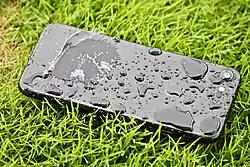 iPhone 7 je voděodolný proti dešti