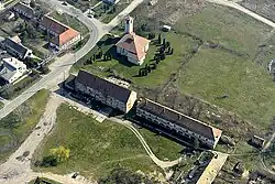 Letecký pohled na Ikrény