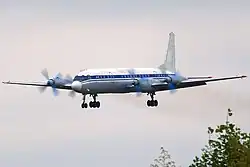 Letoun Iljušin Il-18 (letadlo stejného typu se zřítilo v Kanadě)
