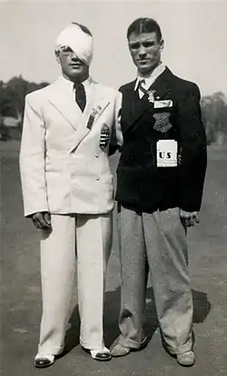 Nikolai Stepulov (vpravo) s Imre Harangim na OH 1936