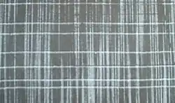 Inbetween z osnovní pleteniny s vloženým útkem