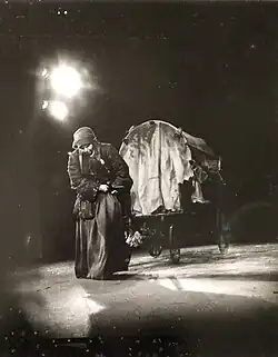 Ingeborg Arnoldi ve hře „Matka odvaha“ 1968