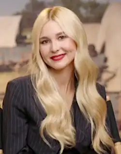 Isabel May (prosinec 2021)