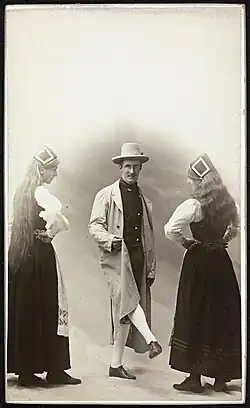 Iscenovaná situace, 1900