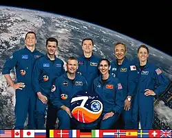 Expedice 70: Čub, Borisov, Mogensen, Kononěnko, Moghbeliová, Furukawa a O'Harová (zleva)