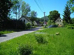 Zástavba ve vesnici