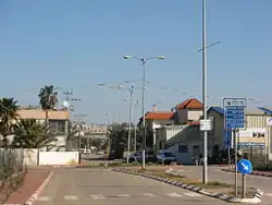 Jižní vjezd do města Džaldžulja