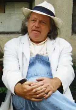 Arch. Línek při natáčení Šumného Benešova (2004)