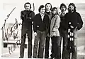 Jana Kratochvílová a skupina MOTOR v roce 1979 s autogramem zpěvačky. Michal Pavlík třetí zleva.