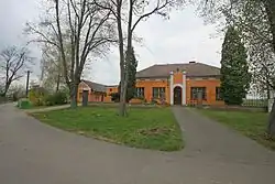 Janovice bývalá škola