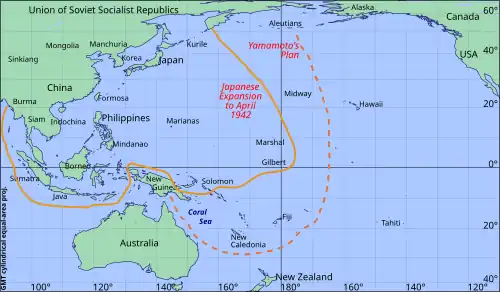 Mapa západního Tichomoří. Linka znázorňující japonskou expanzi v dubnu 1942 se táhne od Kurilských ostrovů, přes Marshallovy a Gilbertovy ostrovy, polovinu Šalamounových ostrovů, celou Indonésii až k pobřeží Barmy.