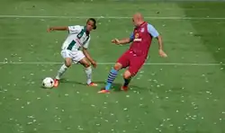 Jarchinio Antonia (vlevo)