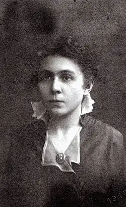 Jarmila Čapková, 1916