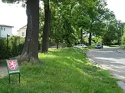 Alej památných jasanů